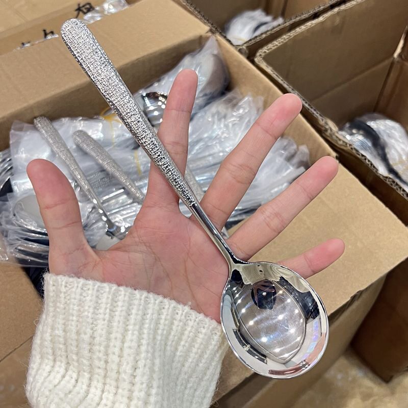 304不锈钢勺子家用长柄勺子西餐汤匙调羹甜品勺喝汤学生吃饭勺
