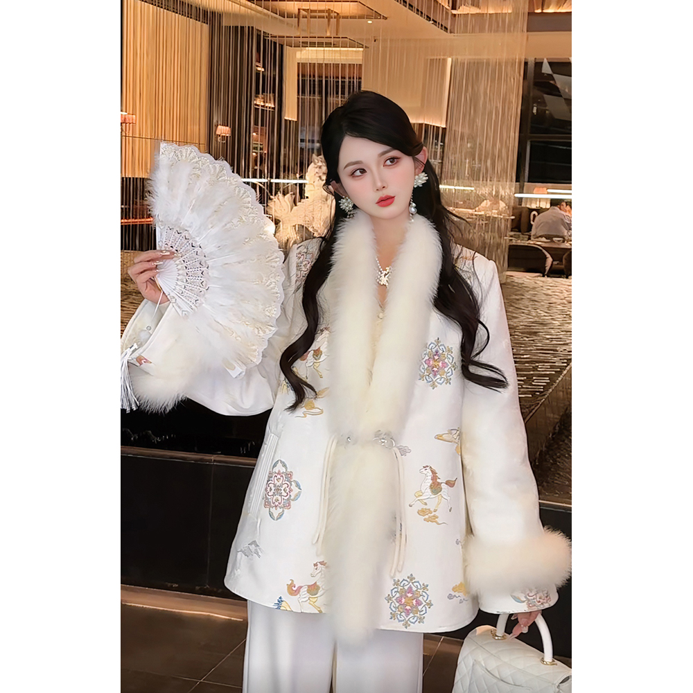 梦马生花 郭郭原创狐狸毛重工刺绣新中式羽绒服外套女中长款