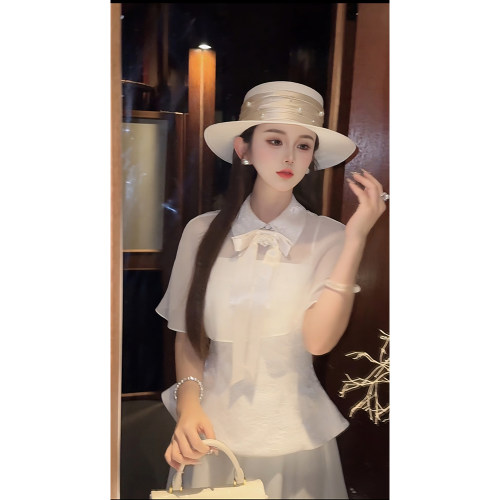 【茉莉雨】 郭郭原创清冷感蕾丝吊带防晒披肩长裙套装女