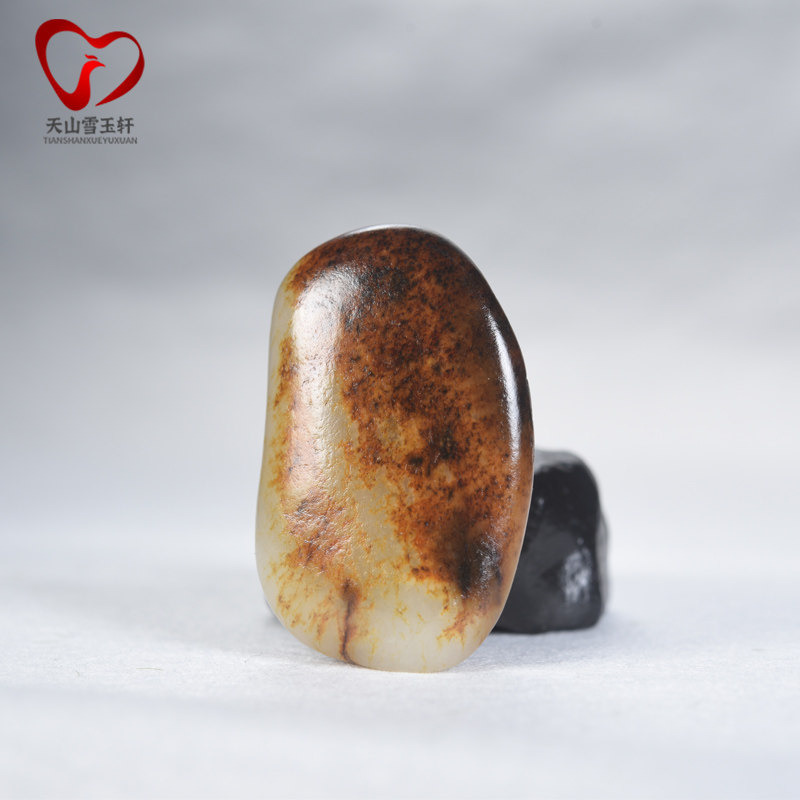 雪玉轩天然玉石摆件新疆和田玉籽料红沁洒金皮无修独籽原石手把件