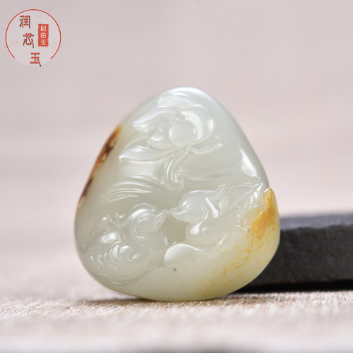 润芯玉天然玉石挂件牌喜事连连