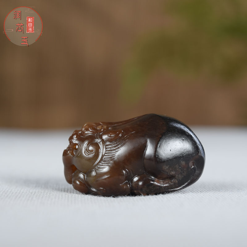 雪玉轩天然玉石挂坠新疆和田玉籽料红皮沁色貔貅挂件招财神兽玉坠