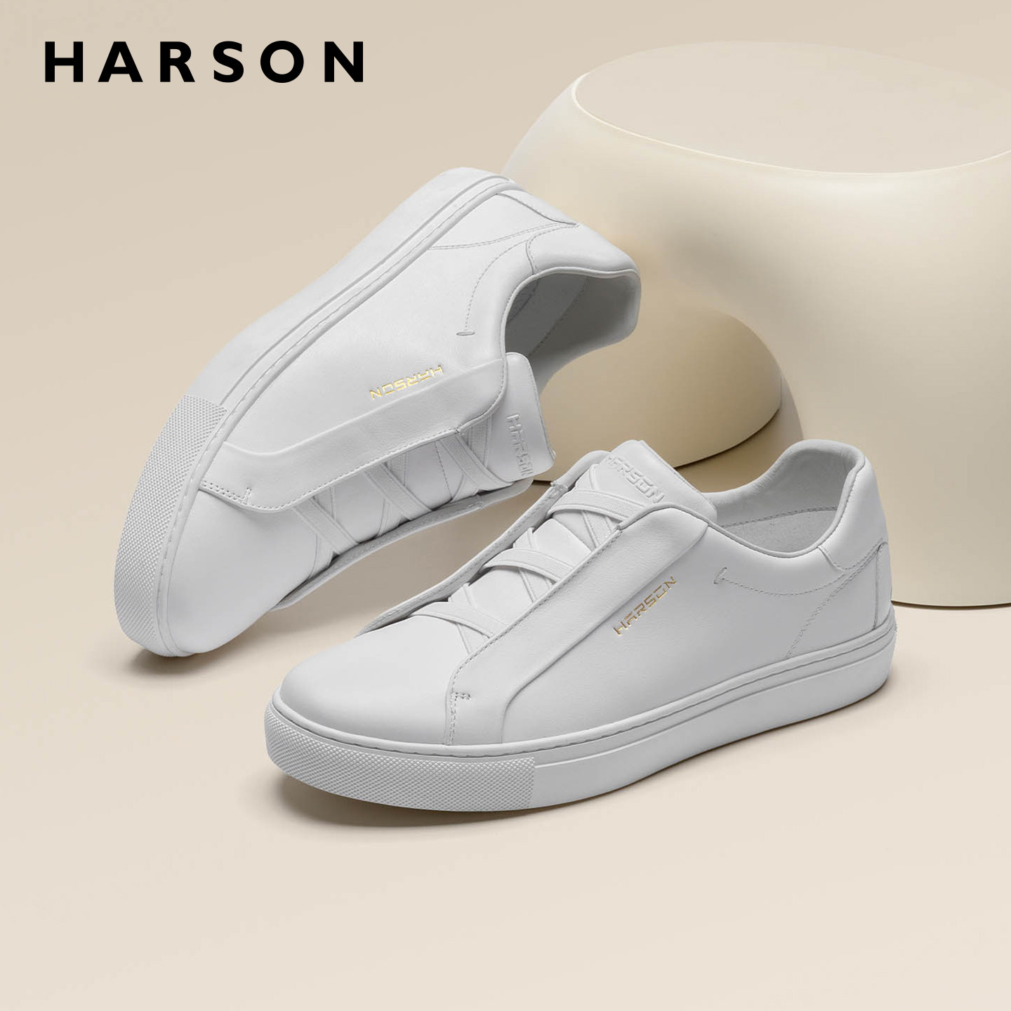 ��ɫ 38 ��ɭ��Ь�¿�һ�ŵź��С��Ь