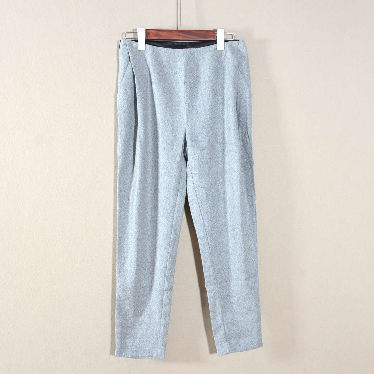 2025年秋冬季新款女装纯色显瘦流行百搭减龄休闲裤子简约