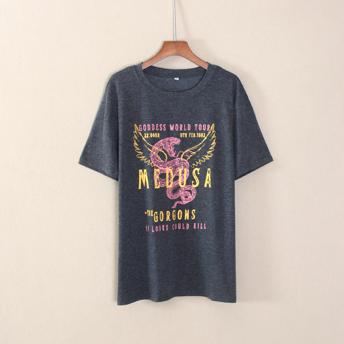 2024年夏装新品女款短袖圆领休闲风字母印花宽松T恤衫上衣服显瘦