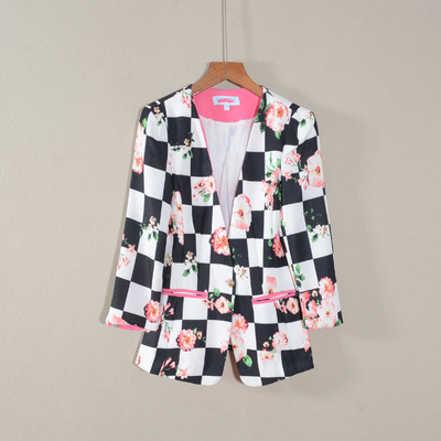 2025年春秋款新品女装有内衬九分袖修身V领外套上衣服显瘦流行潮