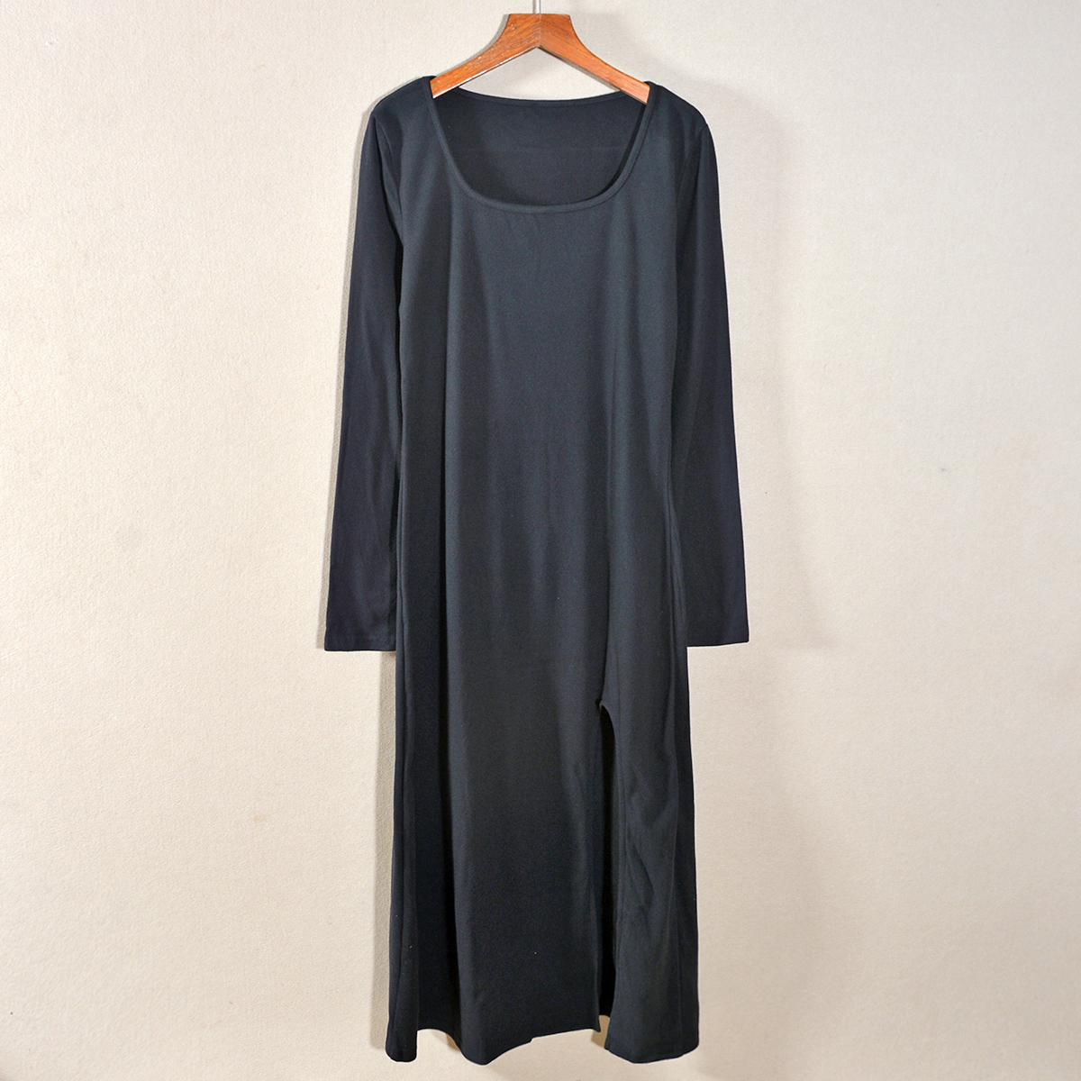 2025年秋装新品女款纯色开叉长袖休闲风长裙连衣裙子圆领宽松潮流