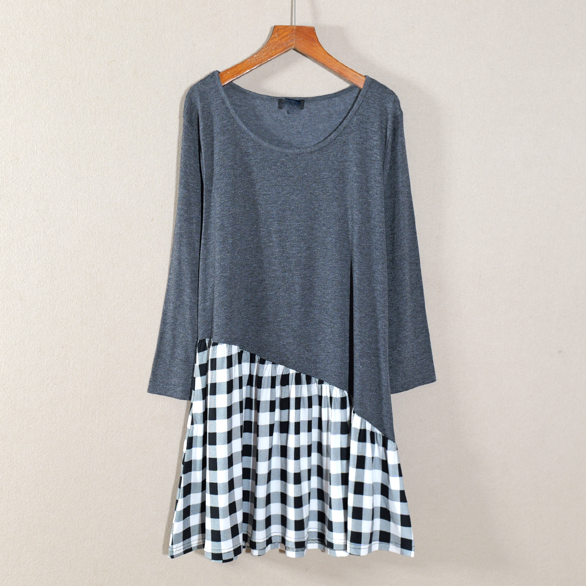 春秋款新品女装休闲风九分袖拼接中长款圆领宽松连衣裙子百搭简约