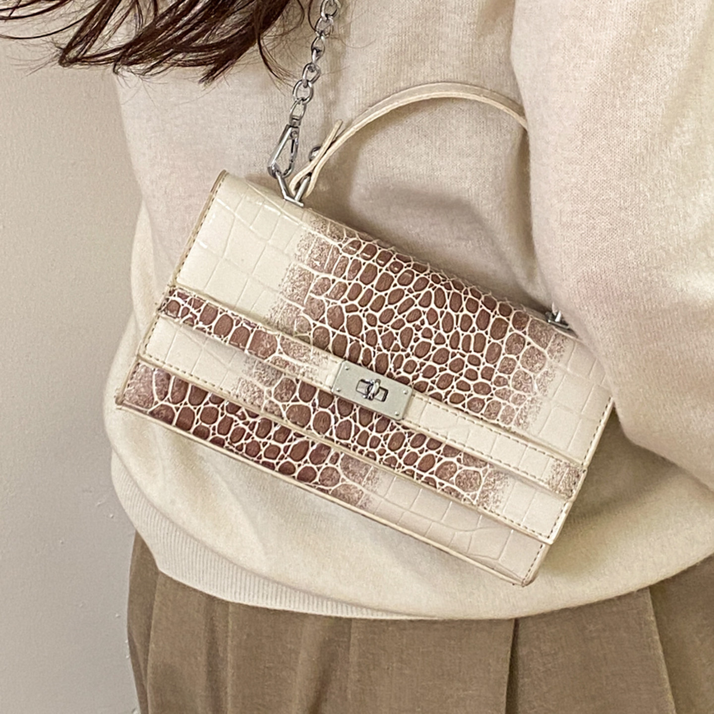 小众高级感时尚手拎包女2026新款百搭流行纯色质感轻奢单肩斜挎包,箱包皮具/热销女包/男包,通用款女包,淘宝优惠券,粉丝福利购,淘宝优惠卷