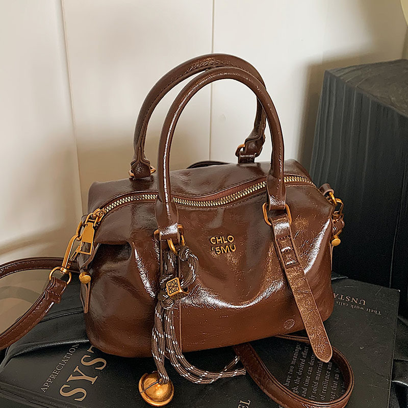 高级感美拉德手提包女式2026新款冬季流行百搭复古质感单肩斜挎包,箱包皮具/热销女包/男包,通用款女包,淘宝优惠券,粉丝福利购,淘宝优惠卷