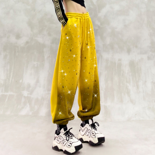 子 高腰宽松显瘦百搭直筒束脚卫裤 重工烫钻加绒加厚休闲裤 女冬新款