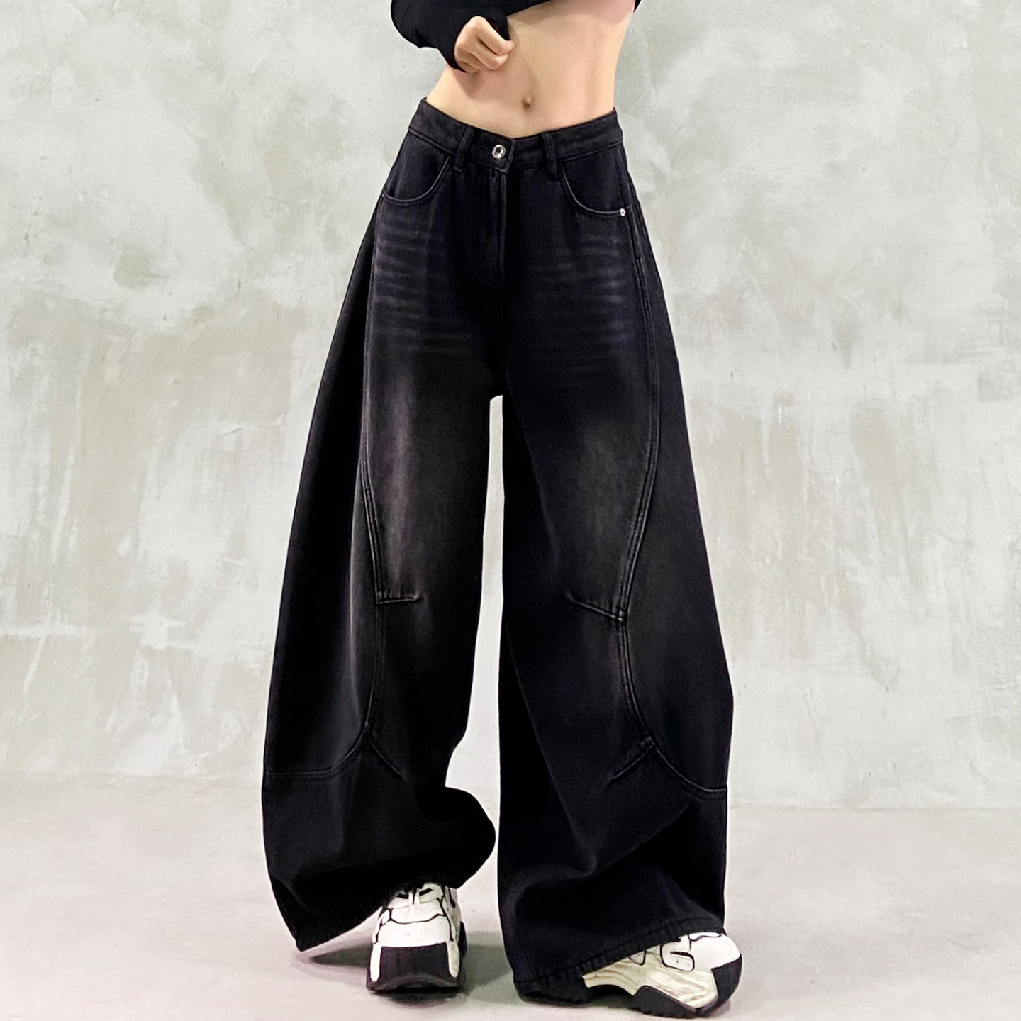 拼接设计黑灰色加绒牛仔弯刀裤女