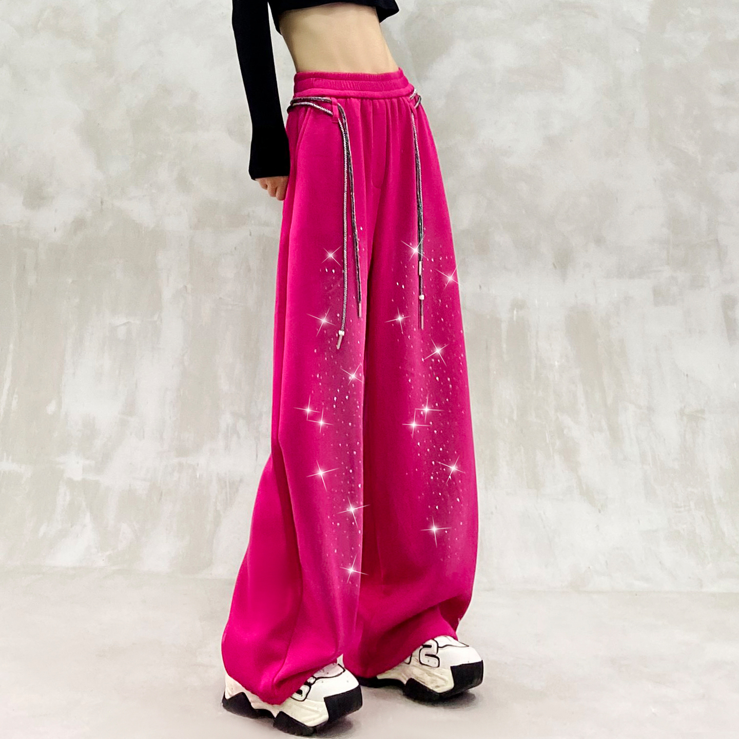 个性烫钻设计垂感加绒休闲裤女