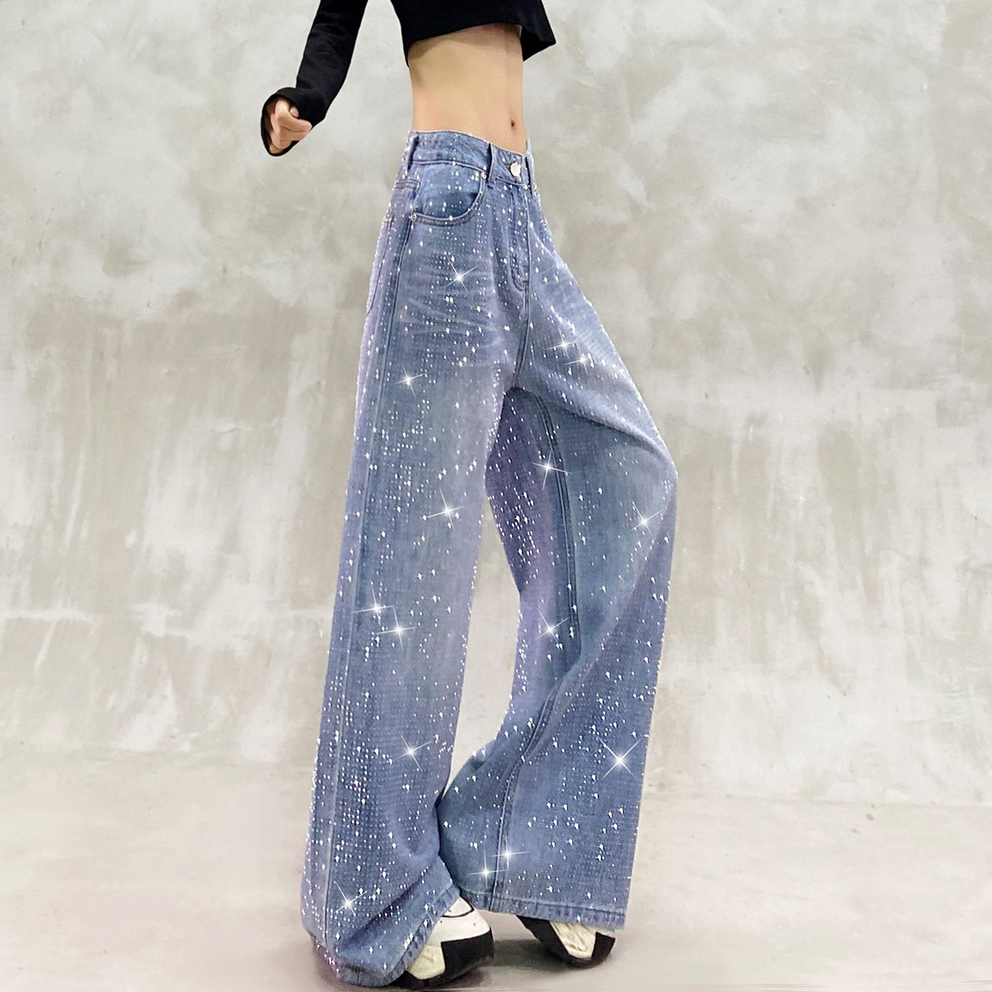 重工闪亮烫钻装饰休闲牛仔裤女春新款高腰宽松显瘦百搭直筒阔腿裤