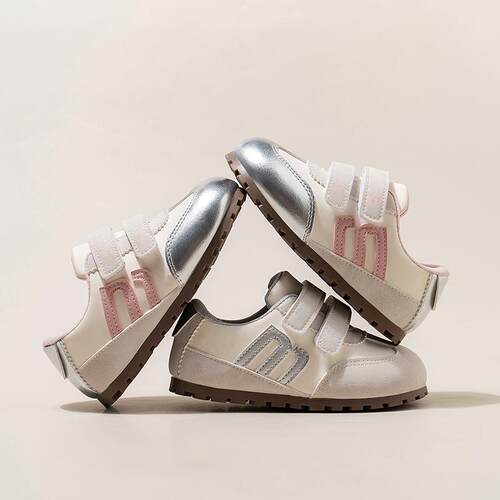 春季儿童软底防滑皮面舒适阿甘鞋