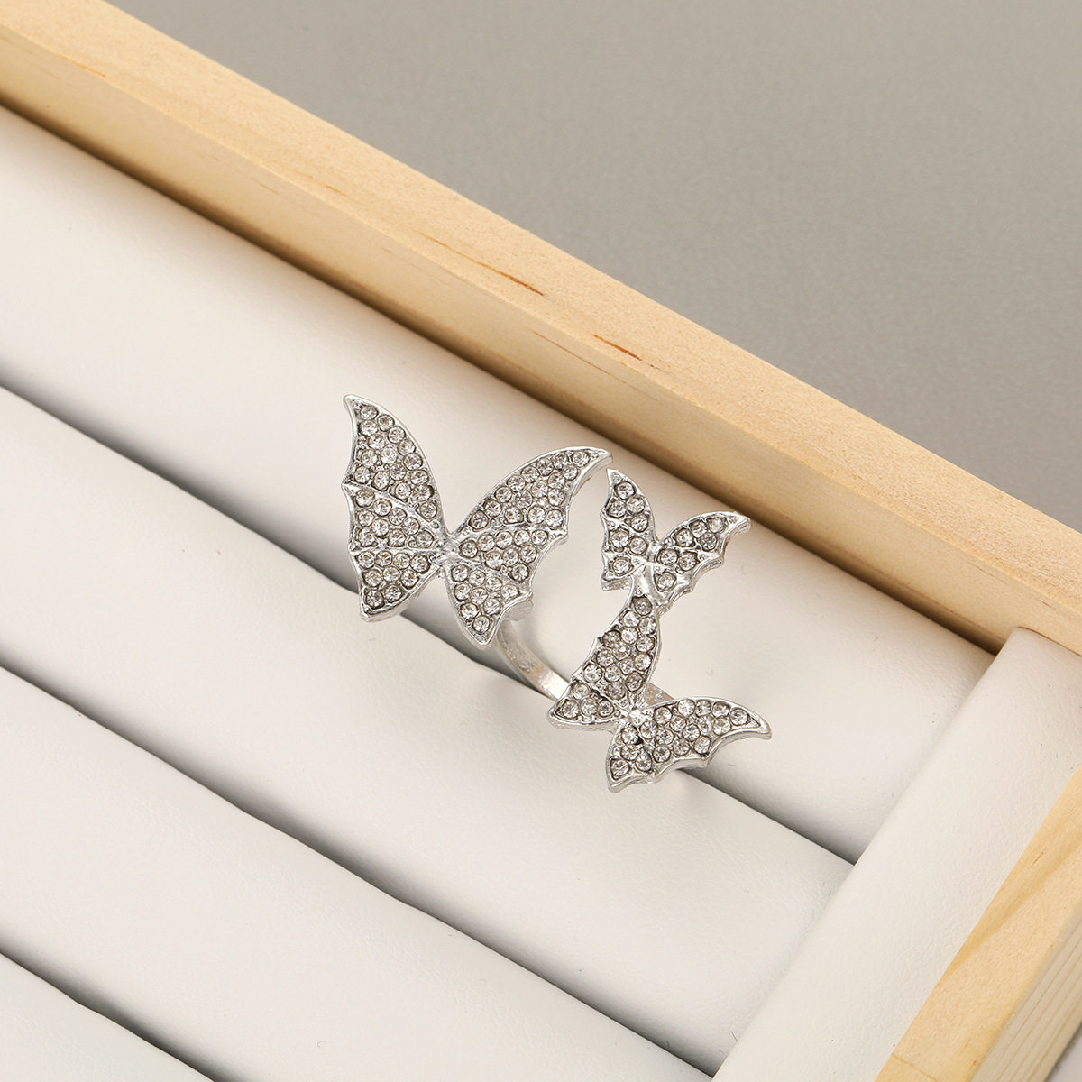 BUTTERFLY RINGS WOMEN OPEN RING SIMPLE INDEX FINGER RING INS FENG SHUI DIAMOND MICRO SET BUTTERFLY RING