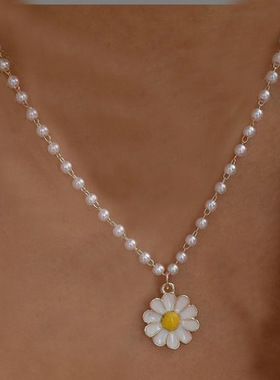 Choker white chrysanthemum clavicle chain Necklaces women
