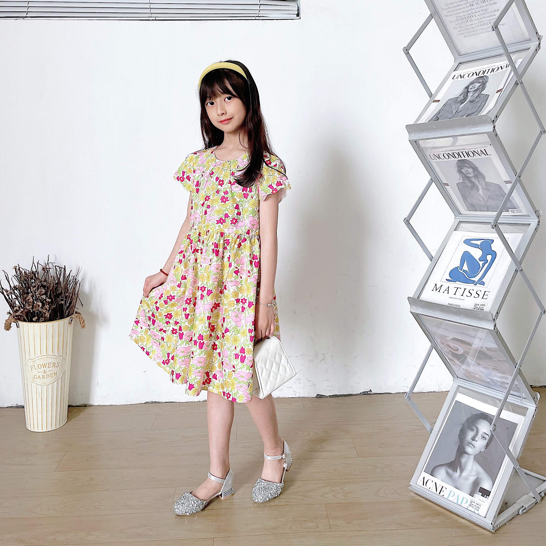 2023新款儿童裙子女童小碎花连衣裙短袖纯棉欧美风洋气走秀公主裙