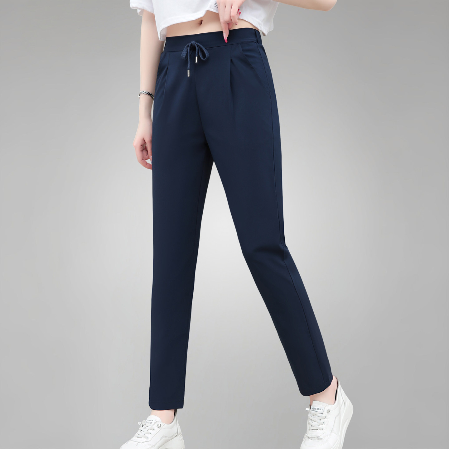 夏天休闲薄款女裤2026夏季新款妈妈外穿直筒裤子显瘦透气冰丝长裤