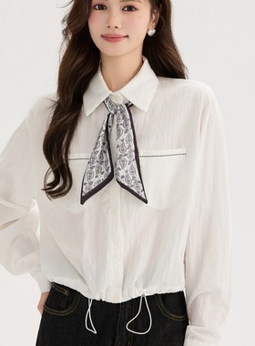 2025秋季新款学院风气质高级感白色polo领长袖衬衫宽松上衣配丝巾