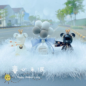 汽车摆件暴力熊水晶滴胶羽毛