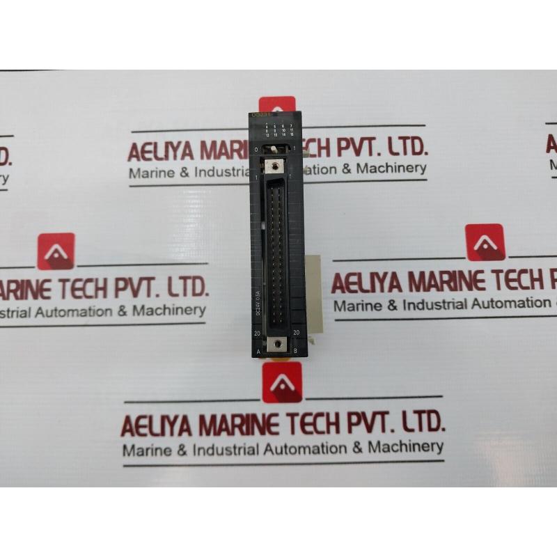 原装供应CJ1W-OD231 简易式逻辑控制器输出模块 24V 直流 2 级