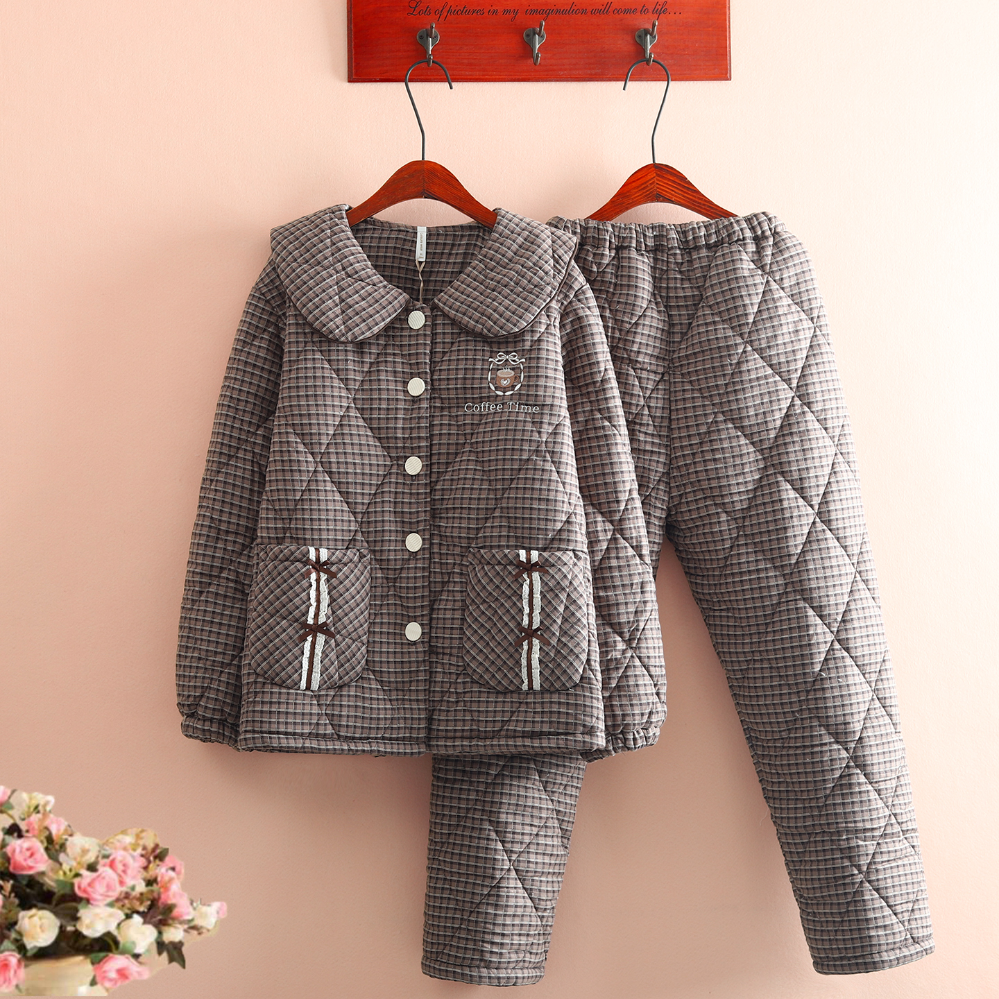 全棉色织格夹棉睡衣女冬三层加厚