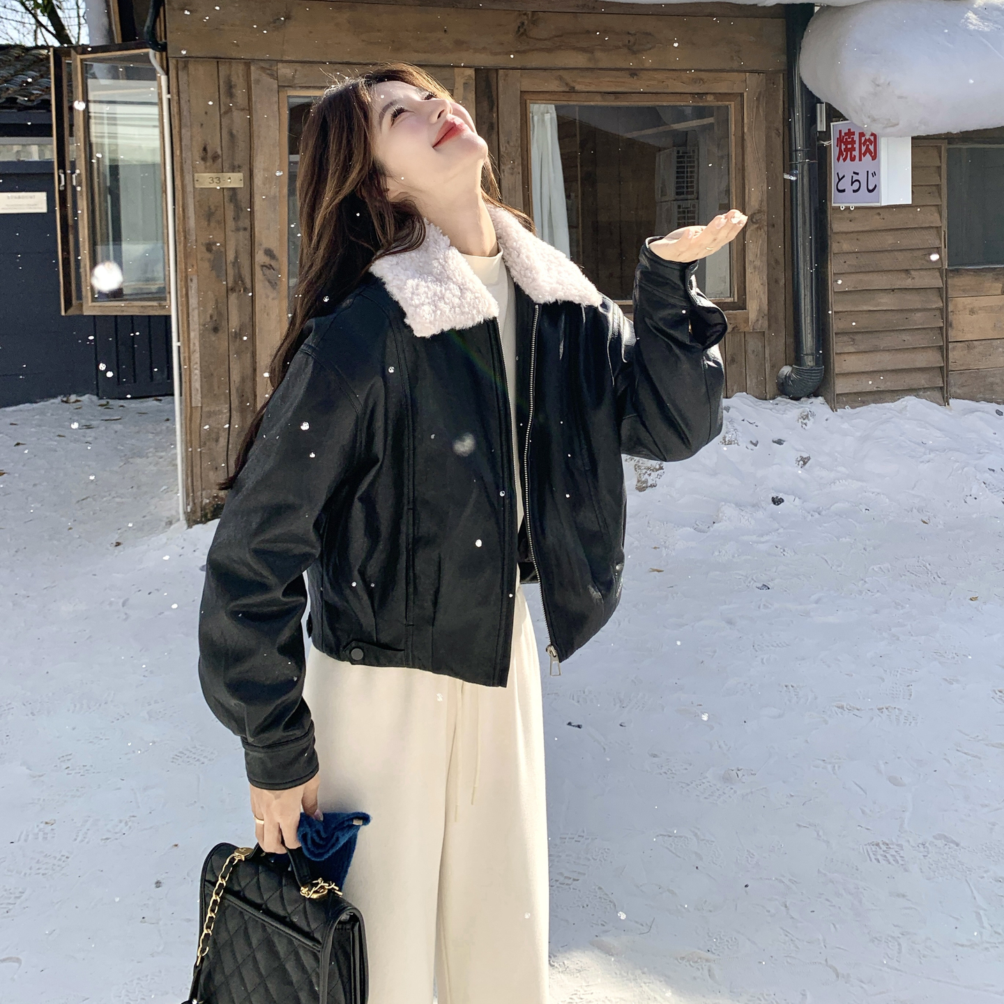 新款现货151-15107-P275-K418毛领轻薄皮衣羽绒服90绒内胆，女装派克服，淑塔可可