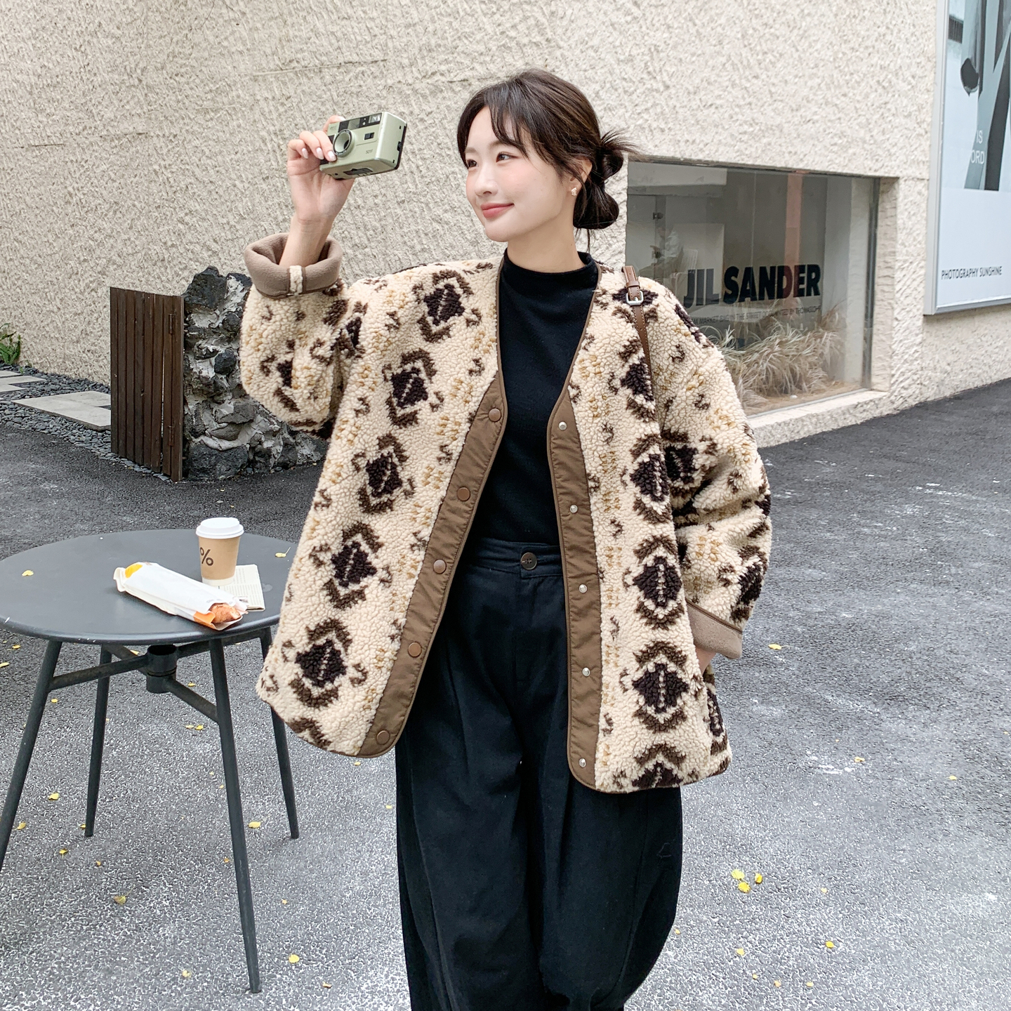 新款151-15102-P180-K268民族风毛绒一体外套，女装卫衣/绒衫，淑塔可可