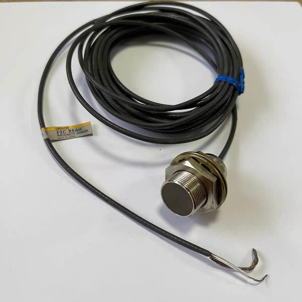 议价传器E2C-X2AH，E2C-X5AH