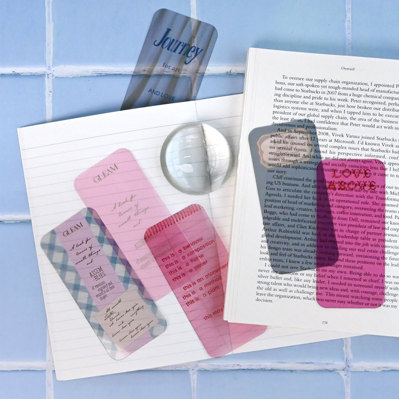 monolike怀旧时尚硬质半透明书签