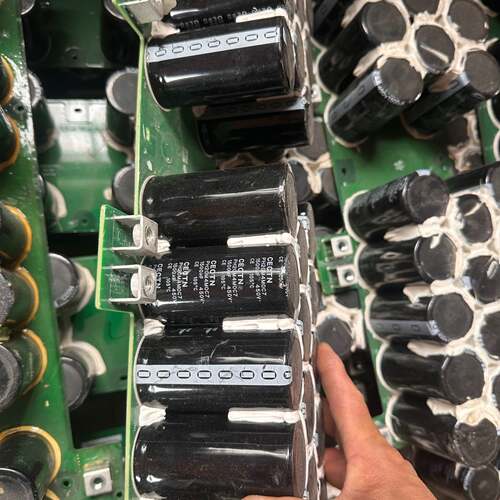 可维修450V1500uf电容、有量、需要的联系议价