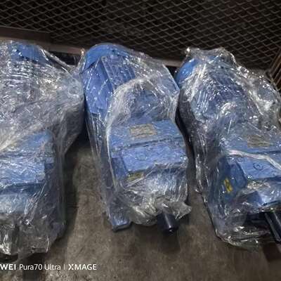 维修减速机，功率0.75千瓦，速比11.86，轴议价