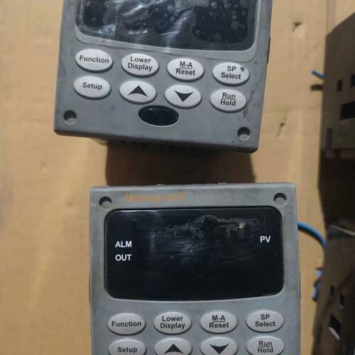 维修DC2501DC2501-A0-0A00，霍尼韦尔温控器系列。议价