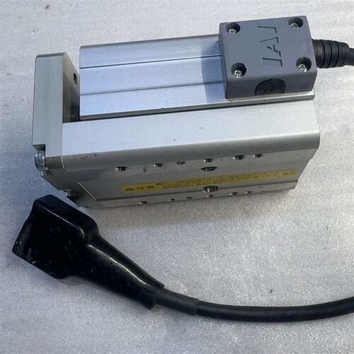 维修IAI电缸RCA2-TWA4NA-I-20-4-30-A6-议价