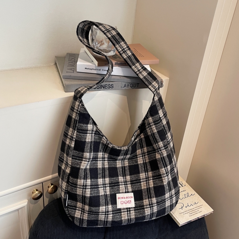 学院风复古格纹托特包包女式2025新款秋冬单肩包大容量通勤腋下包