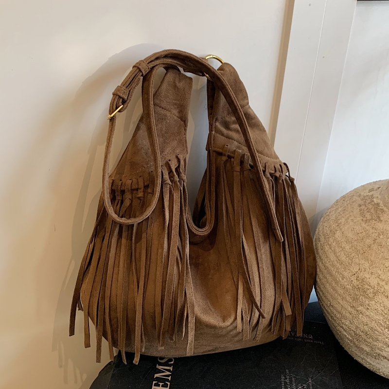 小众不撞款包包女大容量2025新款流苏美式废土风托特包单肩斜挎包