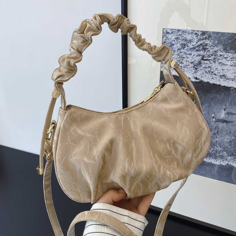 小众设计高级感褶皱今年流行包包