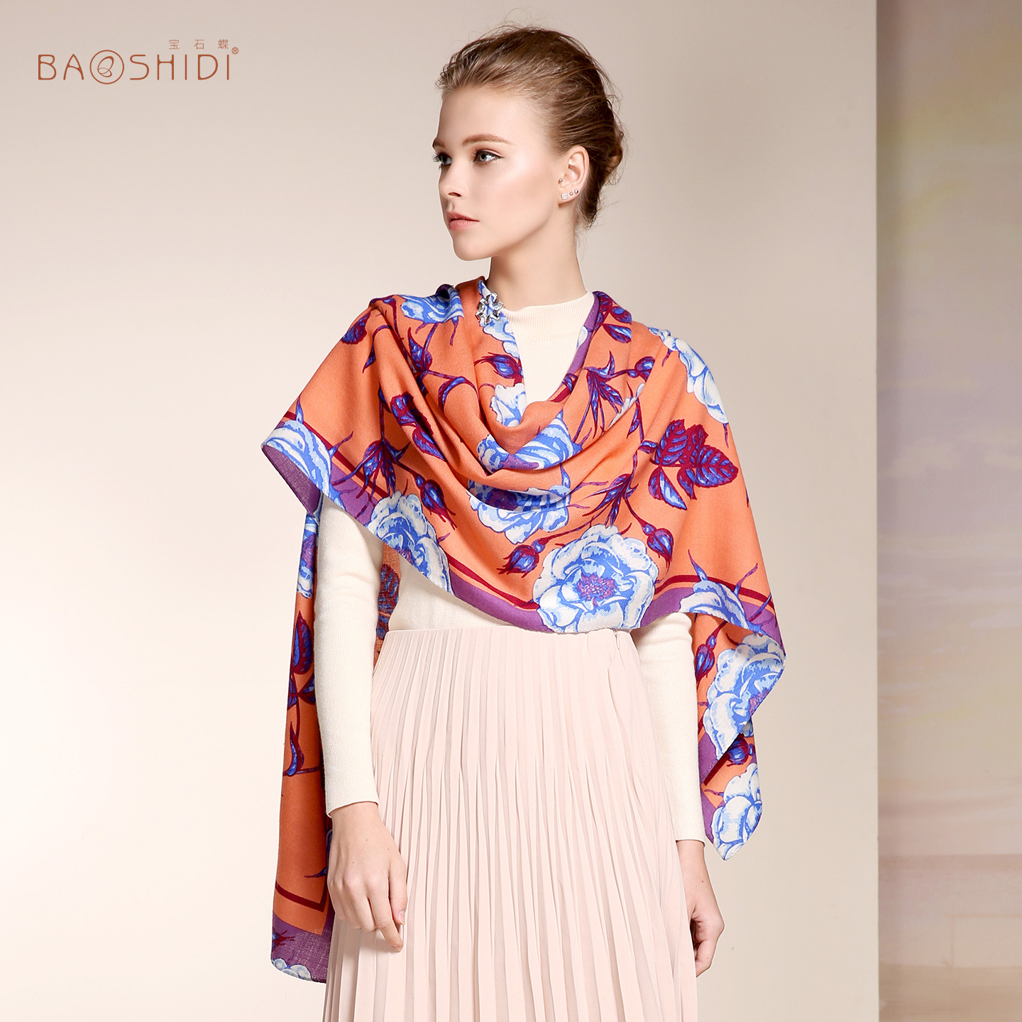 宝石蝶精纺纯绵羊毛围巾保暖披肩