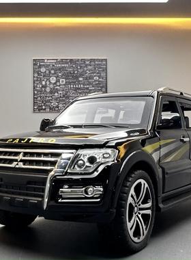 三菱帕杰罗仿真越野车模桌面摆件