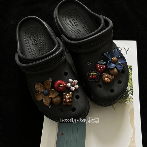 童心未泯原创可爱鞋花适配Crocs