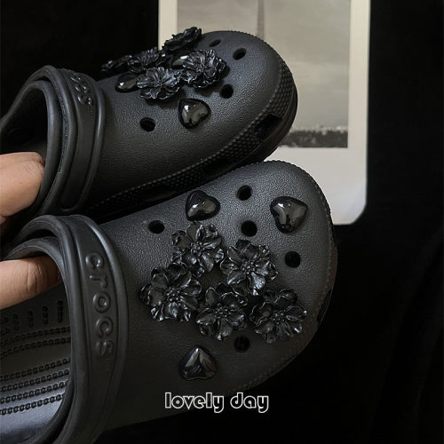 ins小众冷淡个性创意黑色卡骆驰crocs洞洞鞋配饰高级感甜酷鞋花扣
