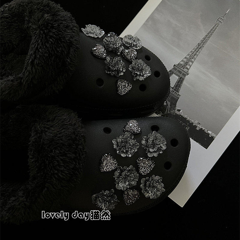 黑透花簇小鲸鱼冷淡花朵黑色卡骆驰crocs洞洞鞋配饰高级感鞋花扣图片