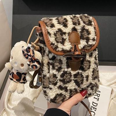 豹纹毛绒小包包女2024秋冬新款手机包时尚洋气毛毛百搭个性斜挎包