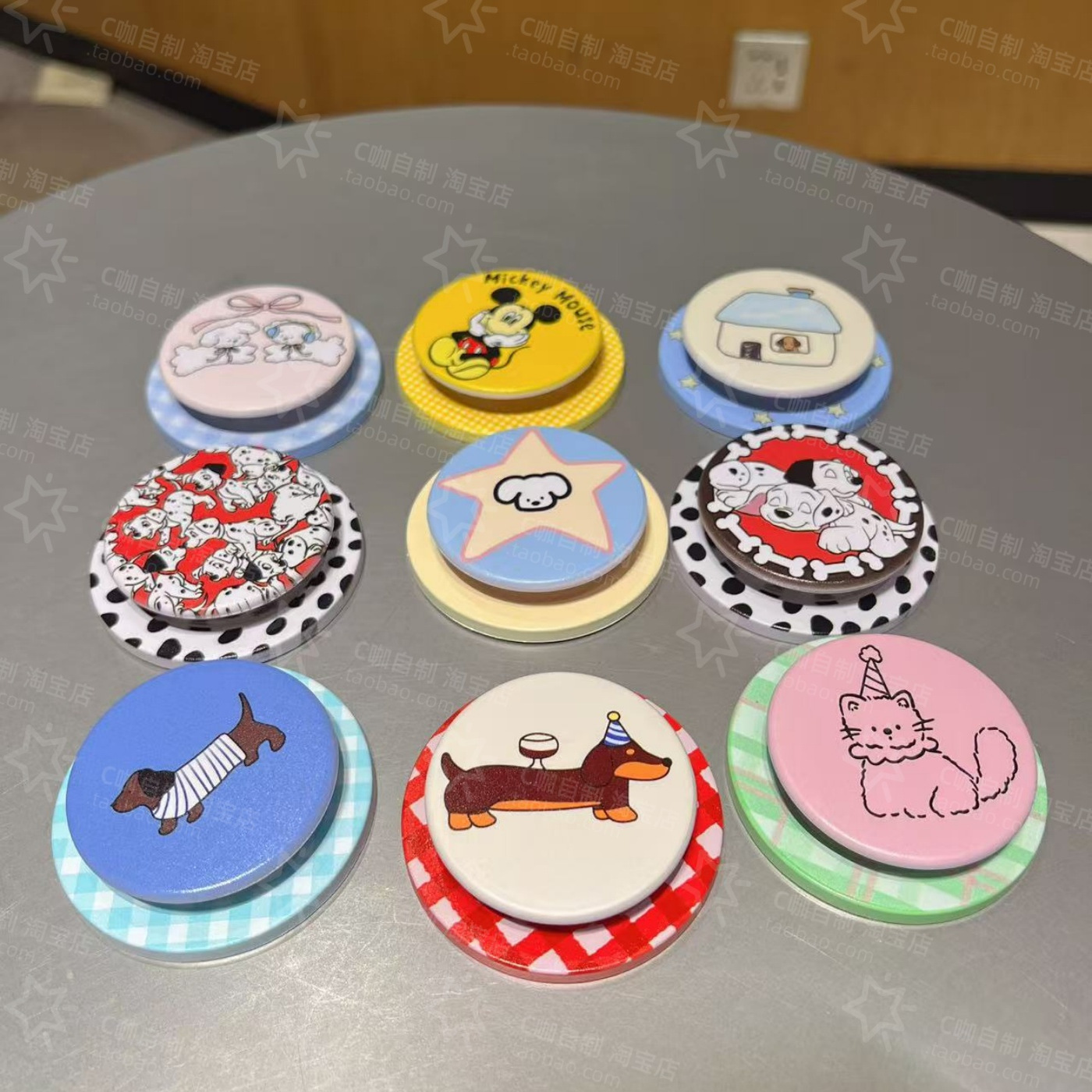 可爱卡通腊肠狗斑点狗Kitty磁吸支架伸缩气囊MagSafe手机支架