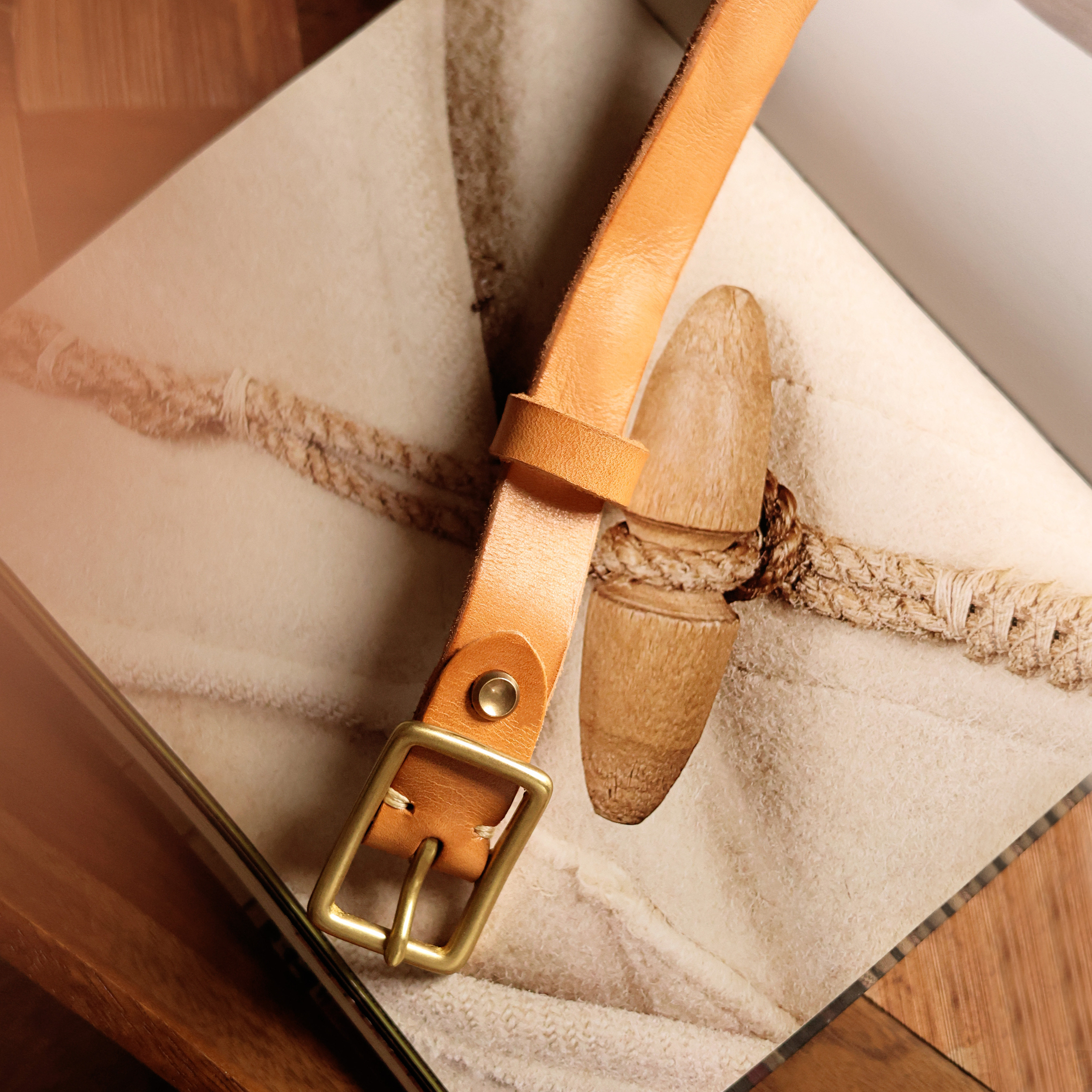 水洗做旧意大利植鞣革真皮纯铜扣皮带窄款百搭女士细腰带通勤裤带