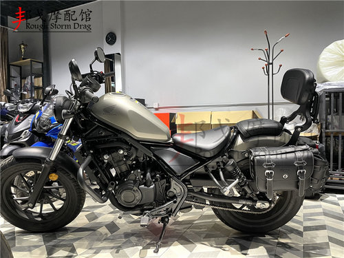 适用本田叛逆者改装折叠后靠背