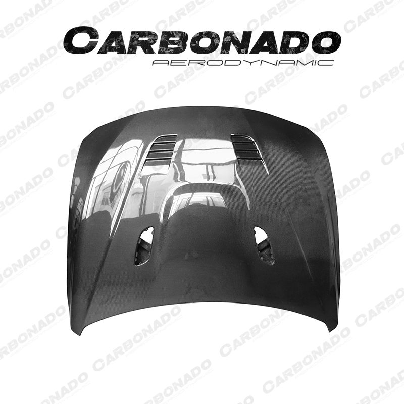 宝马改装包围碳纤维发动机