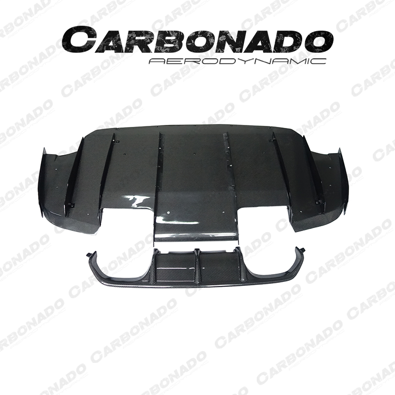 Carbonado宝马 M3 F80 M4 F82 VARIS 改装包围碳纤维 后唇 后底板