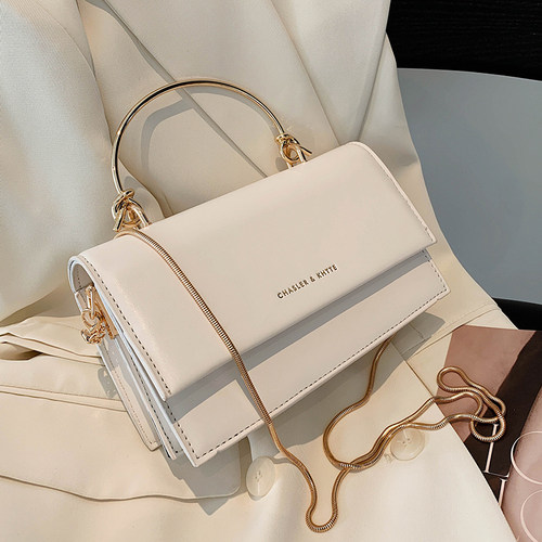 百搭洋气铁把链条小方包